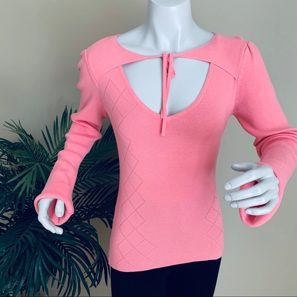 CYRUS Coral Long Sleeve V-neck Front Tie Top - Picture 3 of 8